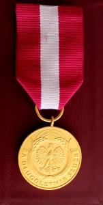 złoty medal